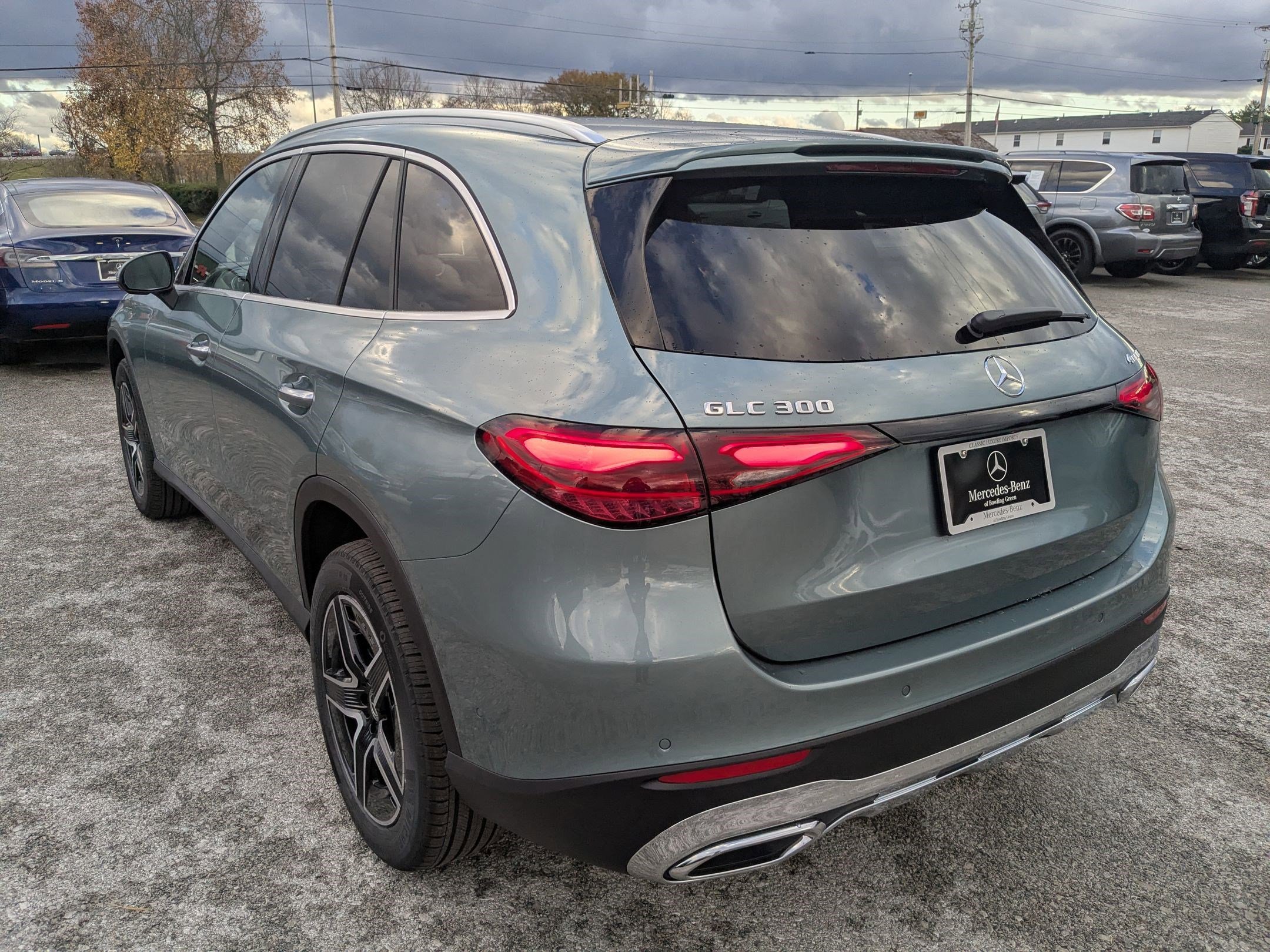 New 2026 Verde Silver Metallic Mercedes-Benz GLC 300 image 43