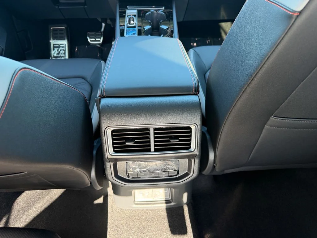 New 2026  Volkswagen 2.0T Peak Edition image 26