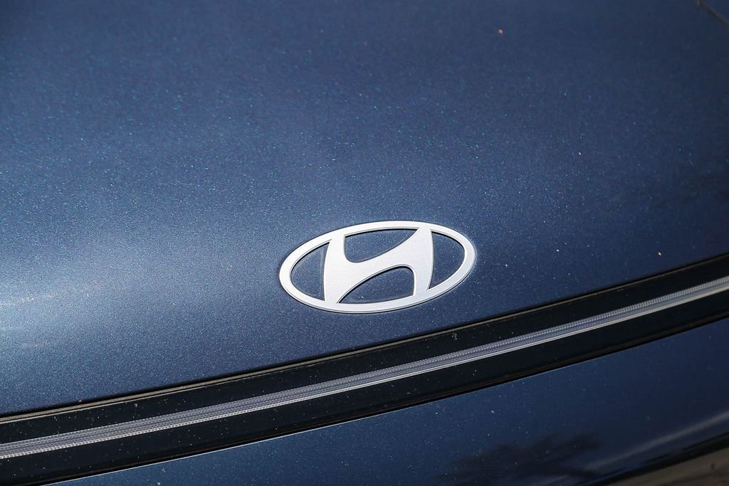 2024 Hyundai Kona SEL - Photo 11