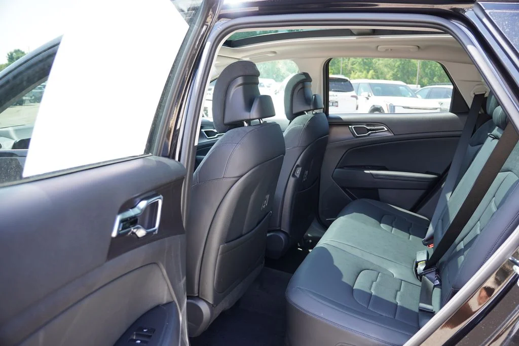 New 2027 Fusion Black Kia SX-Prestige image 11