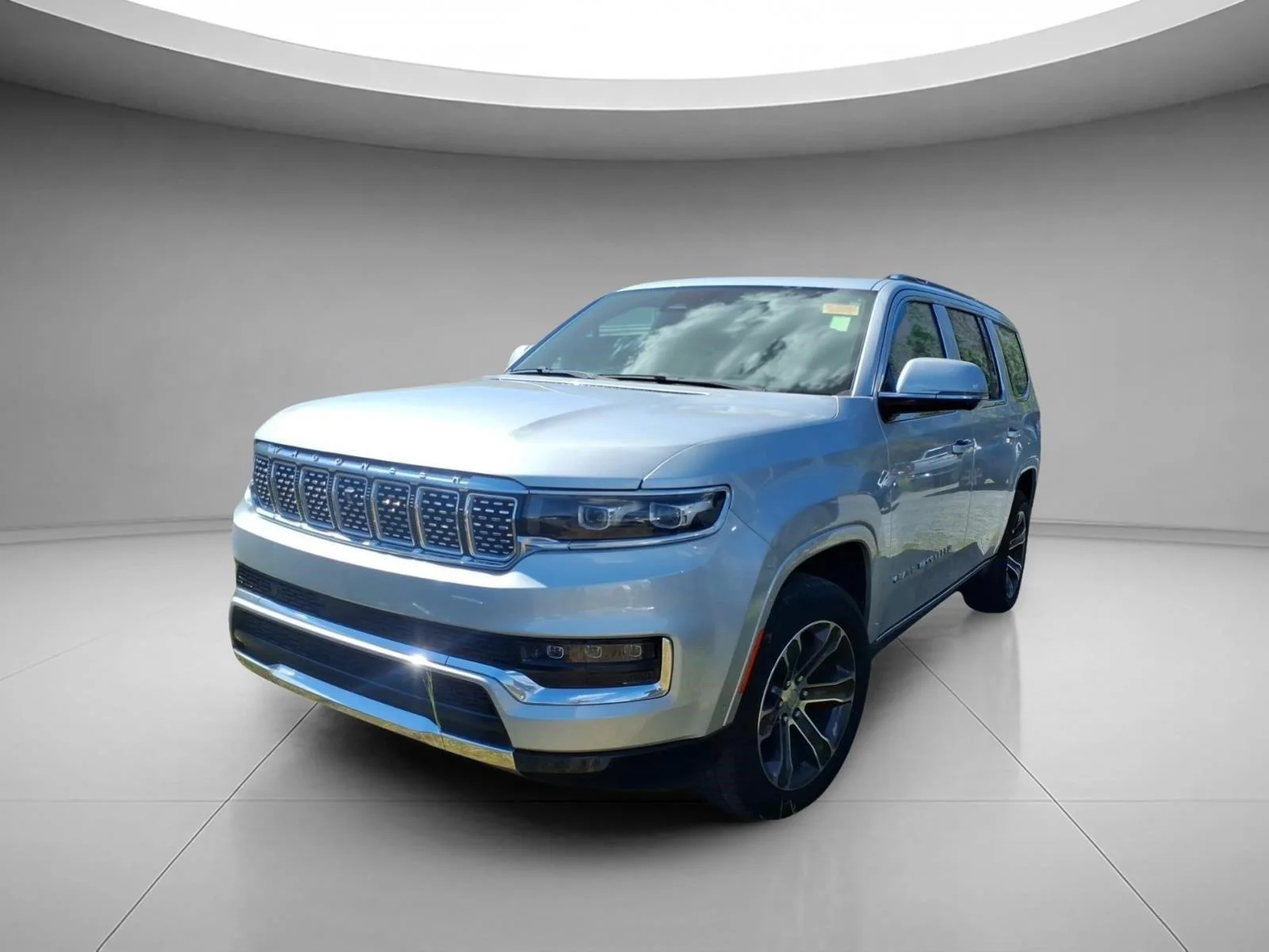 2022 Jeep Grand Wagoneer