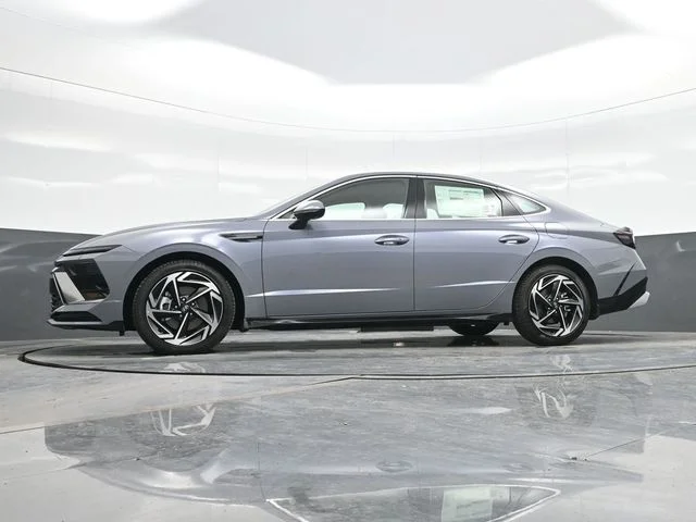 New 2026 Blue Hyundai SEL Sport image 21