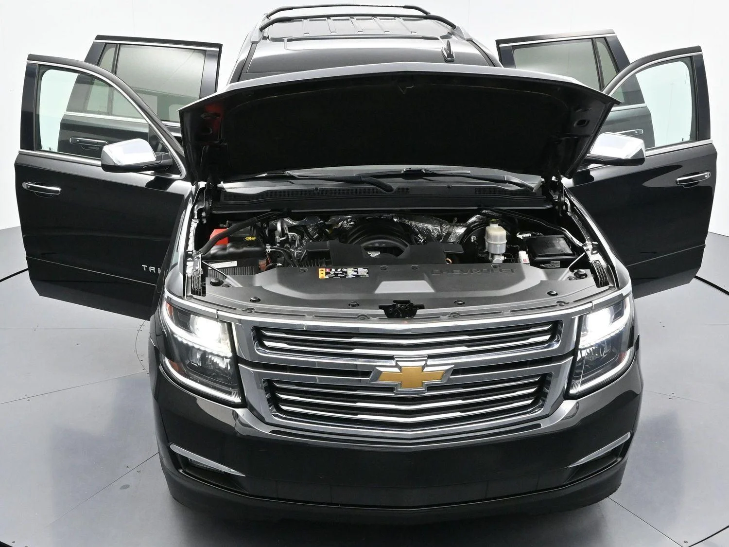 Used 2018 Black Chevrolet Premier image 46