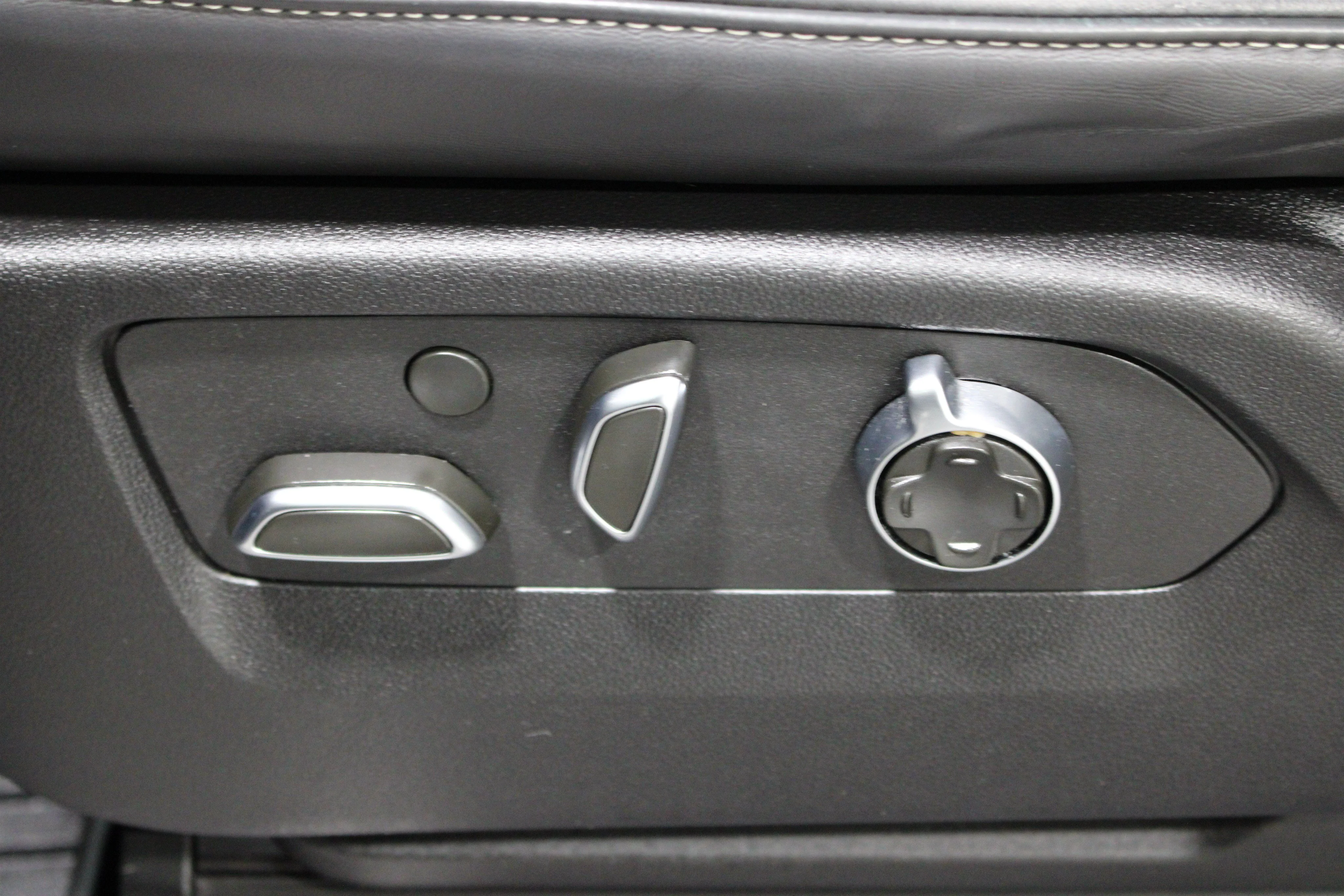 2023 Cadillac Escalade Sport Platinum - Photo 5