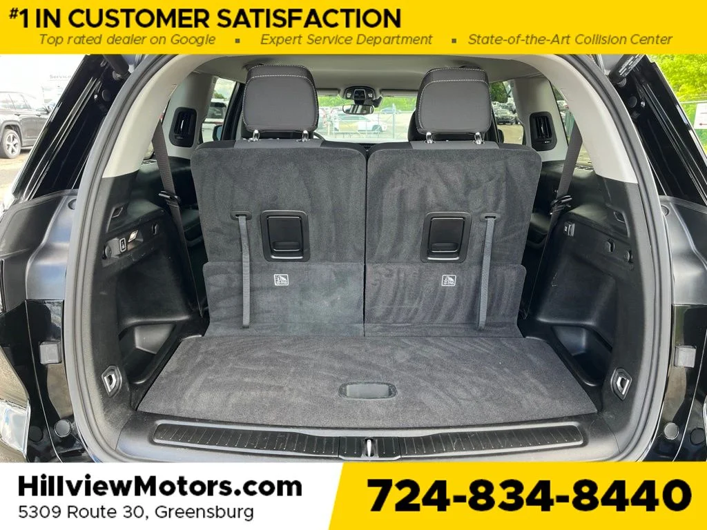 Certified Used 2023 Diamond Black Jeep Laredo image 28