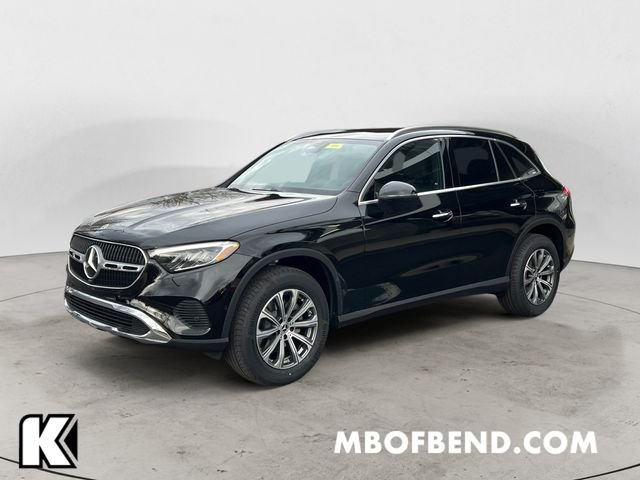 Used 2026  Mercedes-Benz GLC 300 image 1