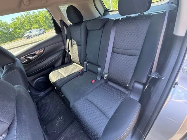Used 2020 Brilliant Silver Metallic Nissan SV image 13
