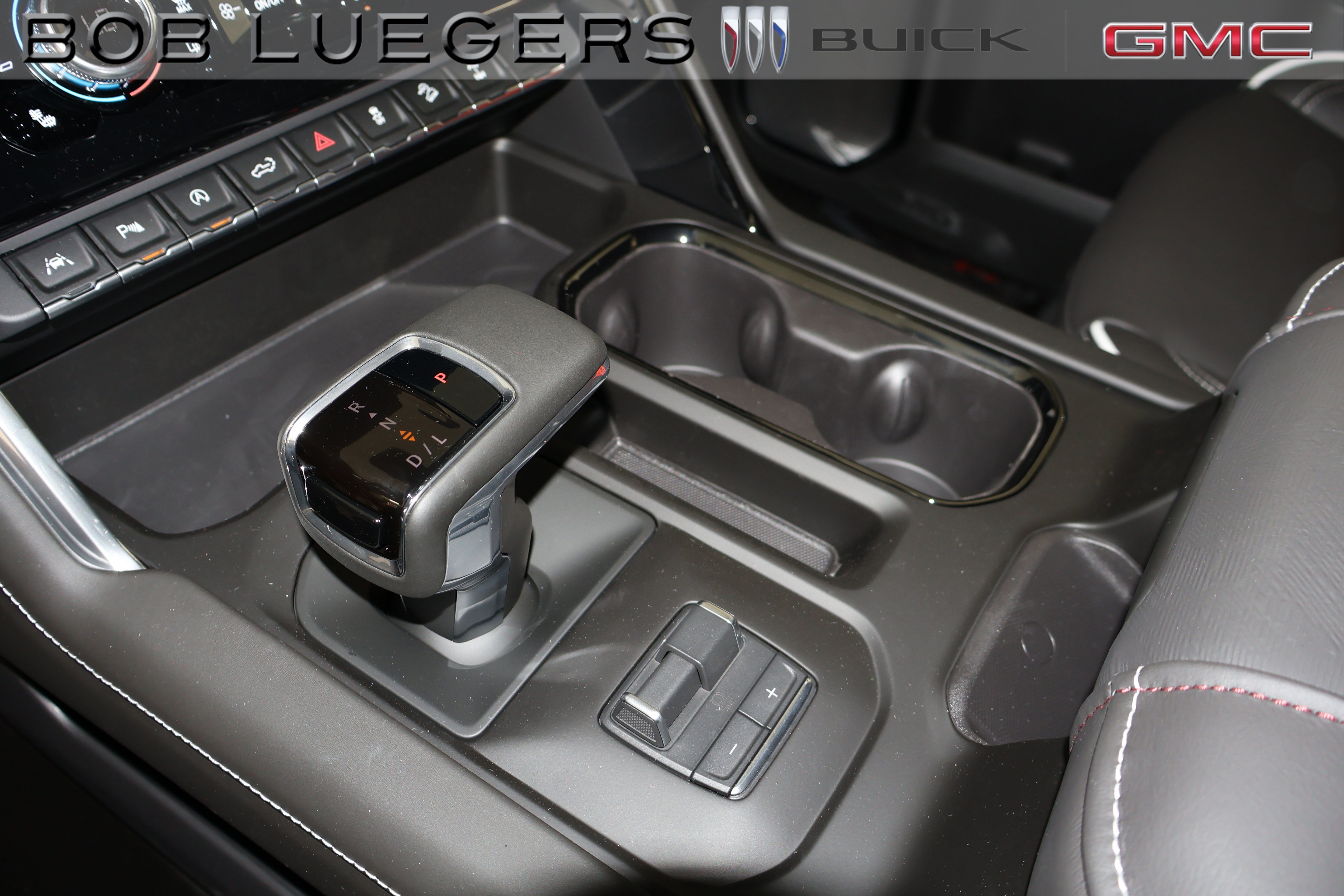 2026 GMC Sierra 1500 AT4X - Photo 28
