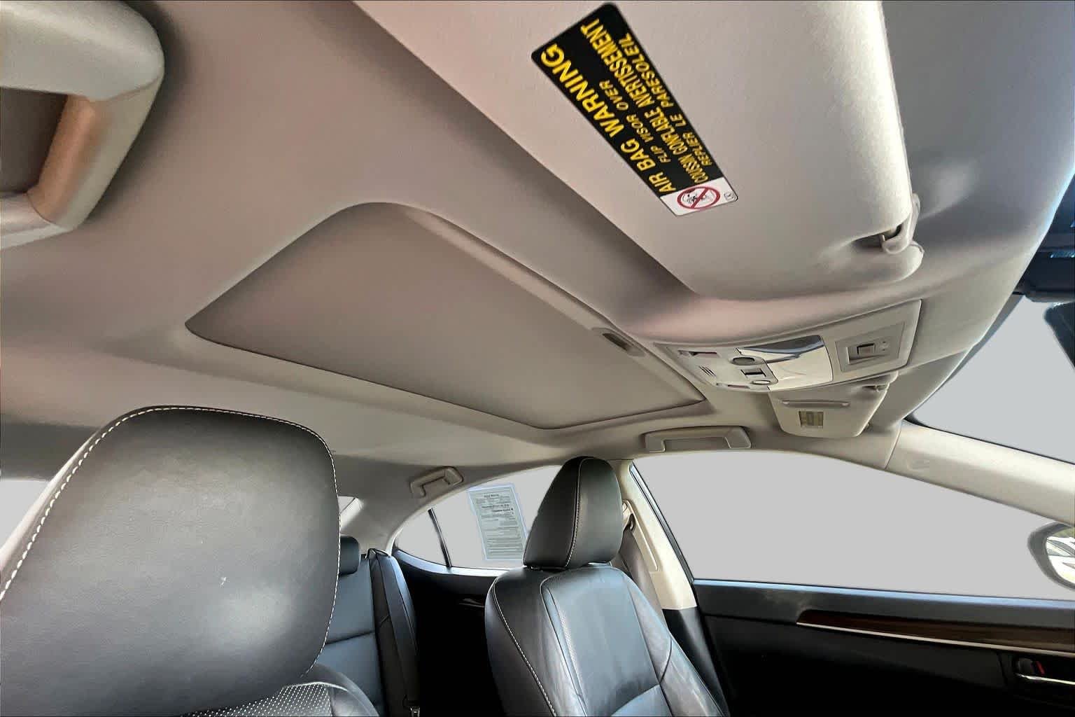 Used 2014 FIRE AGATE PEAR Lexus  image 12