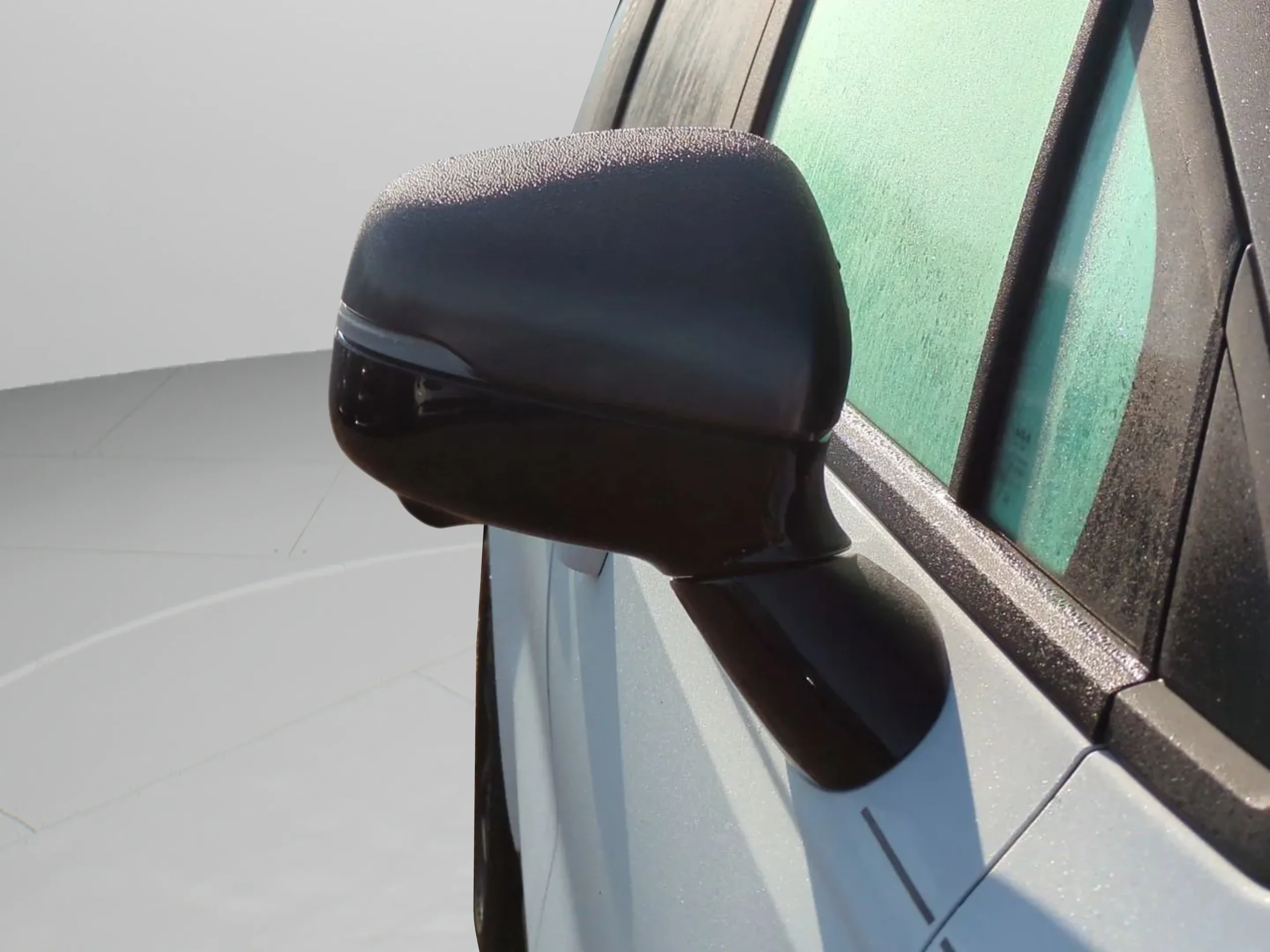 New 2026 Snow White Pearl Kia SX image 12