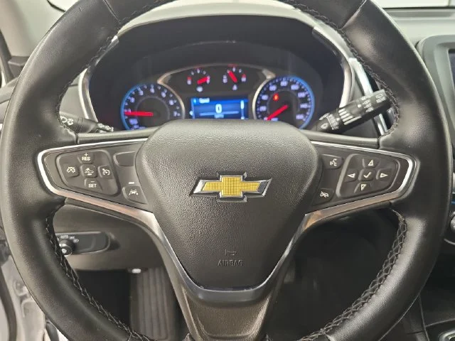 Used 2024 Summit White Chevrolet LT image 30