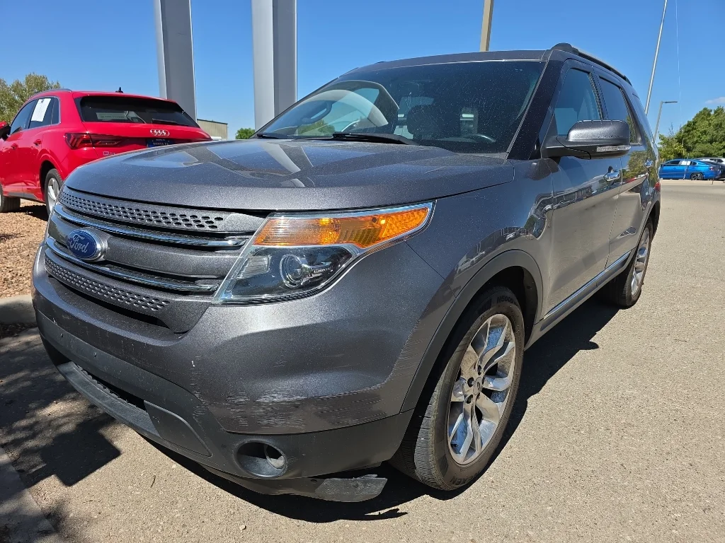 2013 Ford Explorer Limited's photo