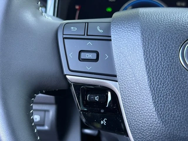 Used 2025 Gray Toyota SE image 24