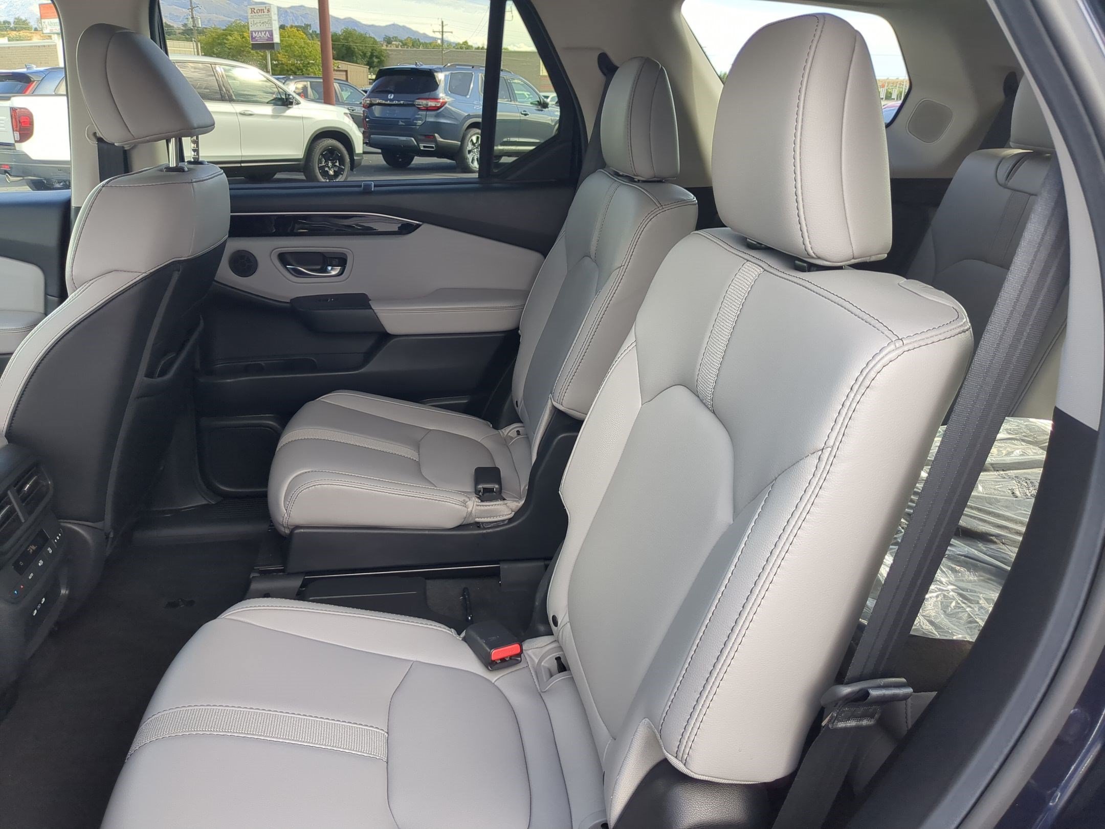 Certified Used 2025 Obsidian Blue Pearl Honda Touring image 30