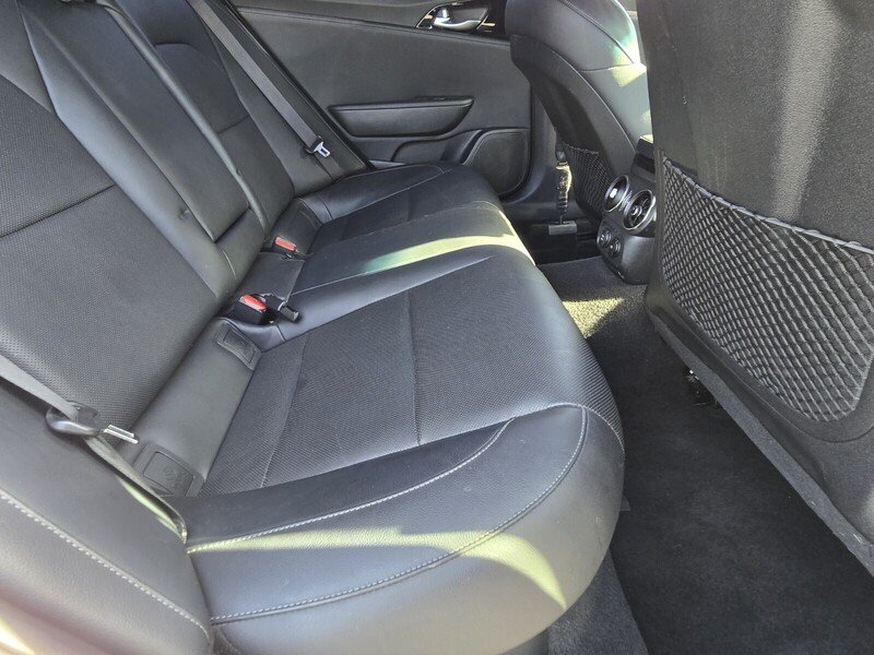 Used 2020 White Kia GT-Line image 15