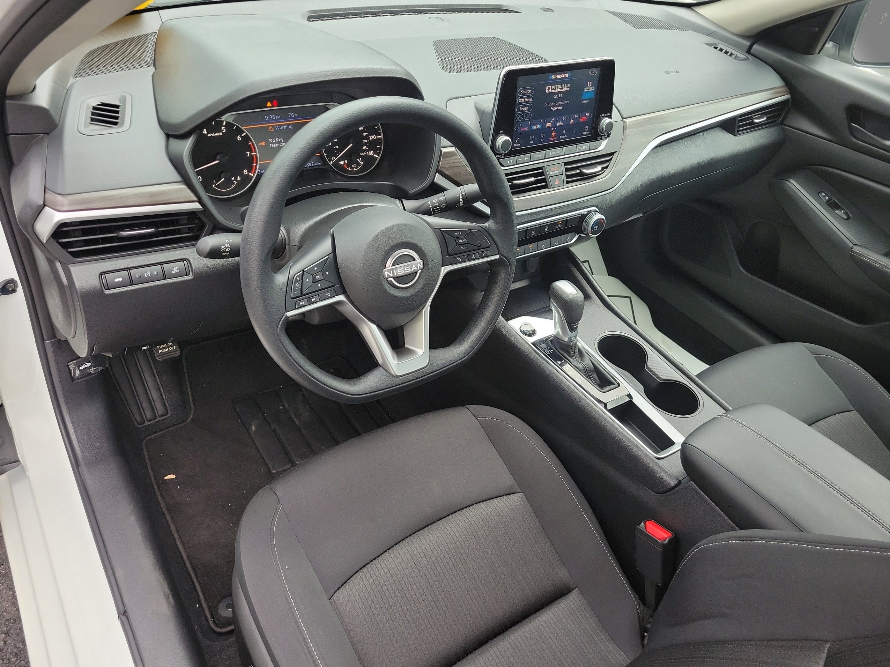 Used 2026 Pearl White Tricoat Nissan 2.5 SV image 8