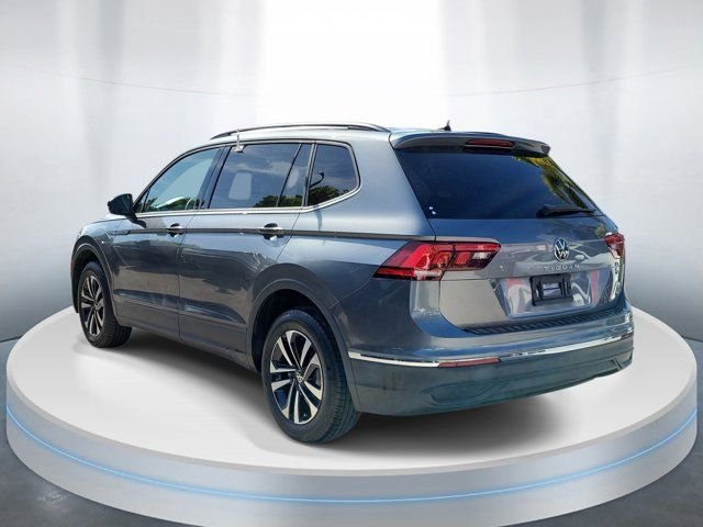 Used 2023 Gray Volkswagen 2.0T S image 3