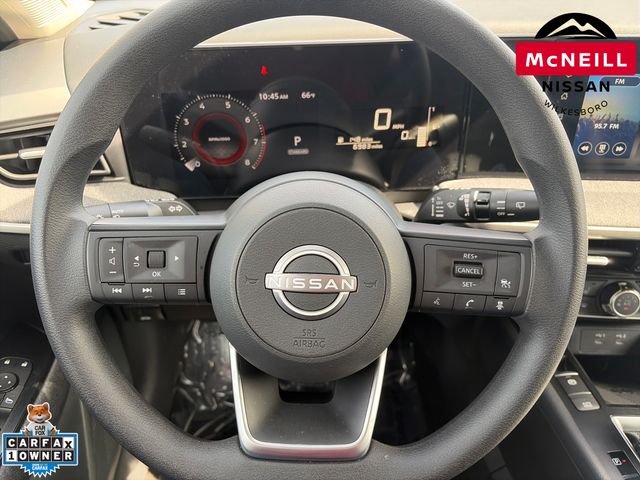 Used 2025 Red Nissan SV image 27