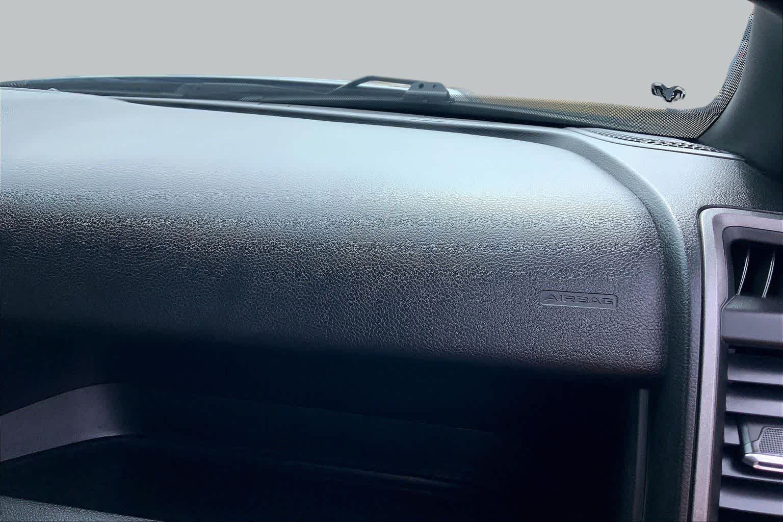 Used 2023 Billet Silver Metallic Clearcoat Ram Tradesman image 19