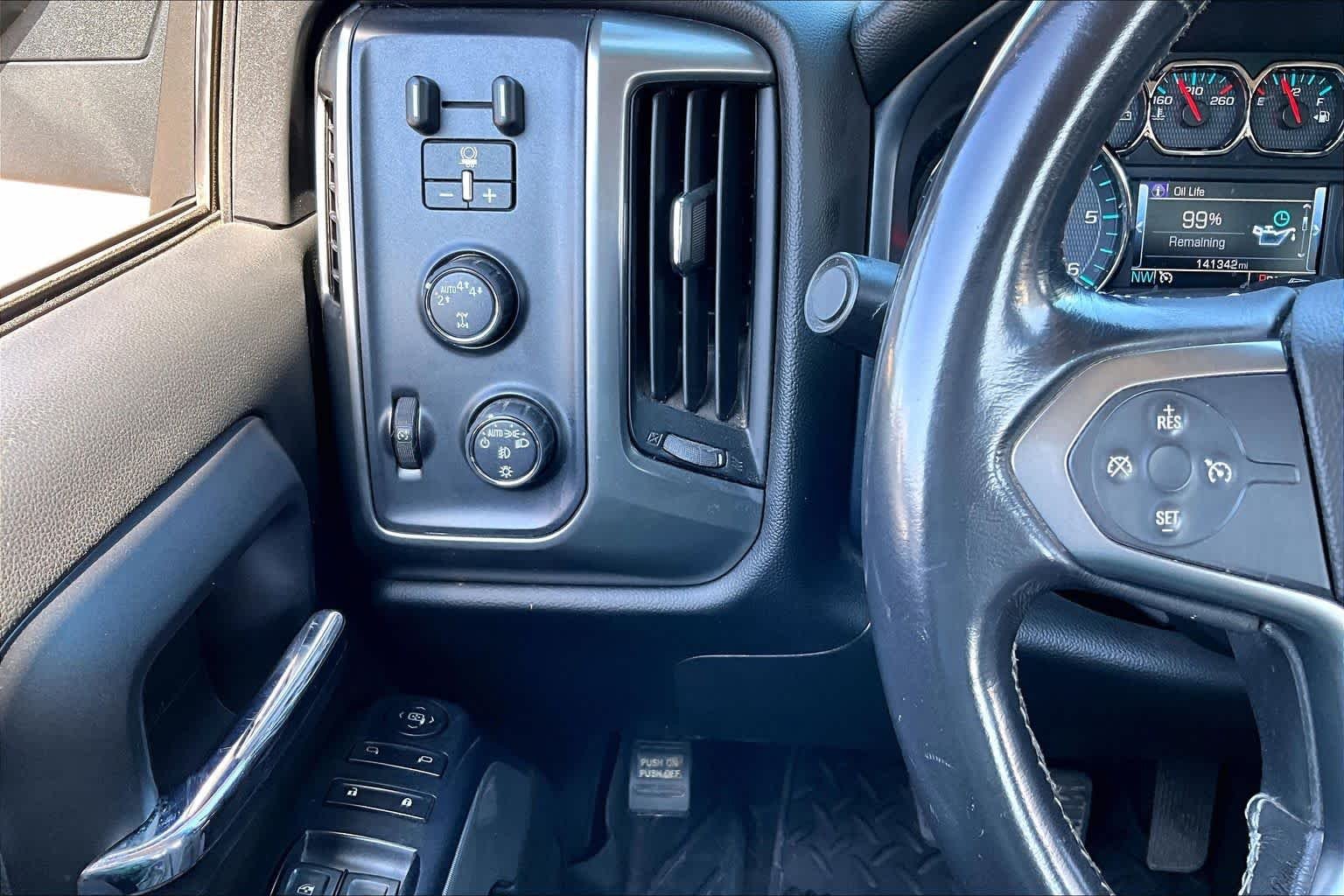 Used 2018 Black Chevrolet LT image 30