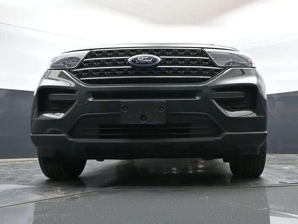 Used 2024 Green Ford XLT image 47
