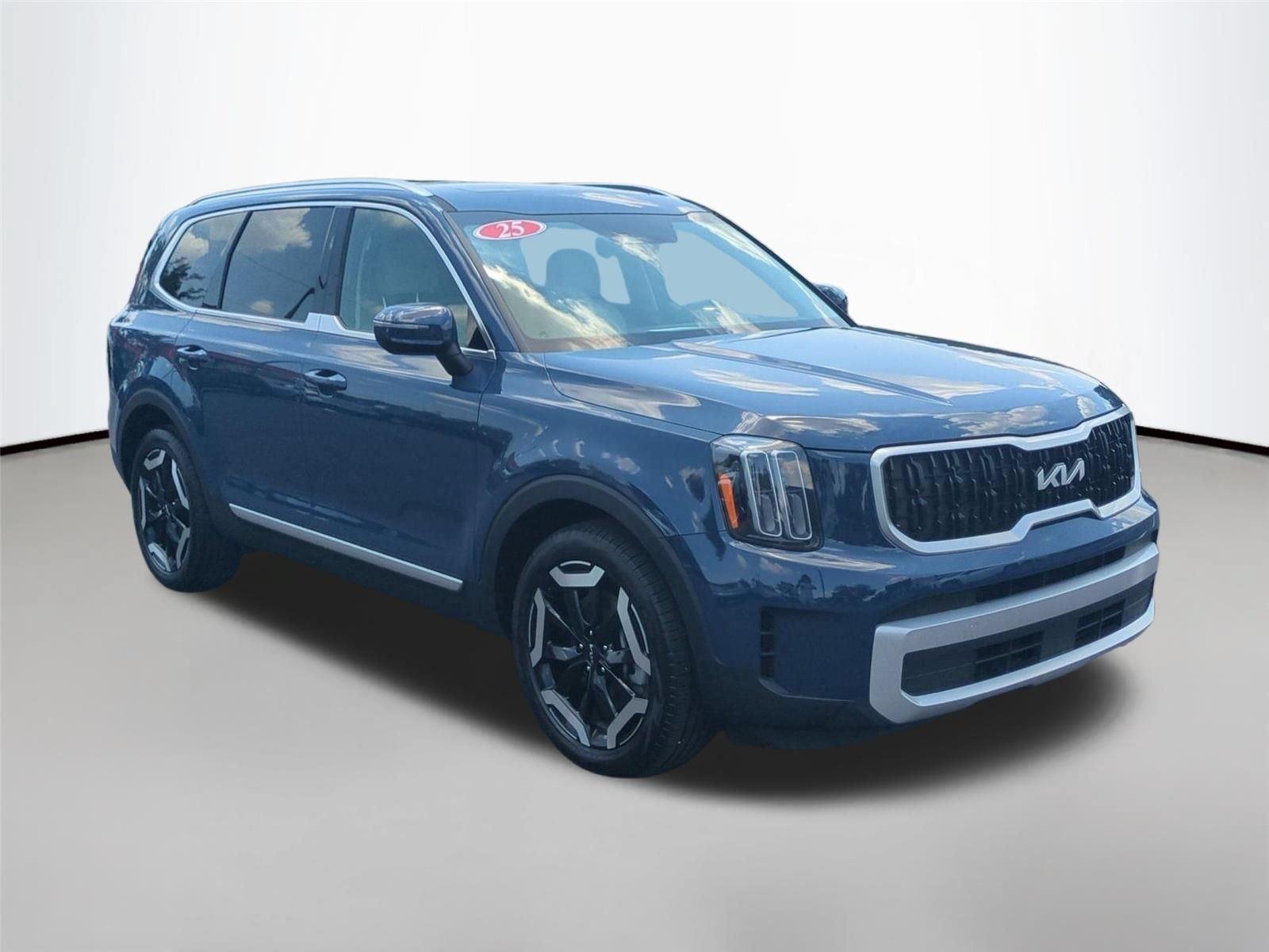 Used 2025 Midnight Lake Blue Kia EX image 7