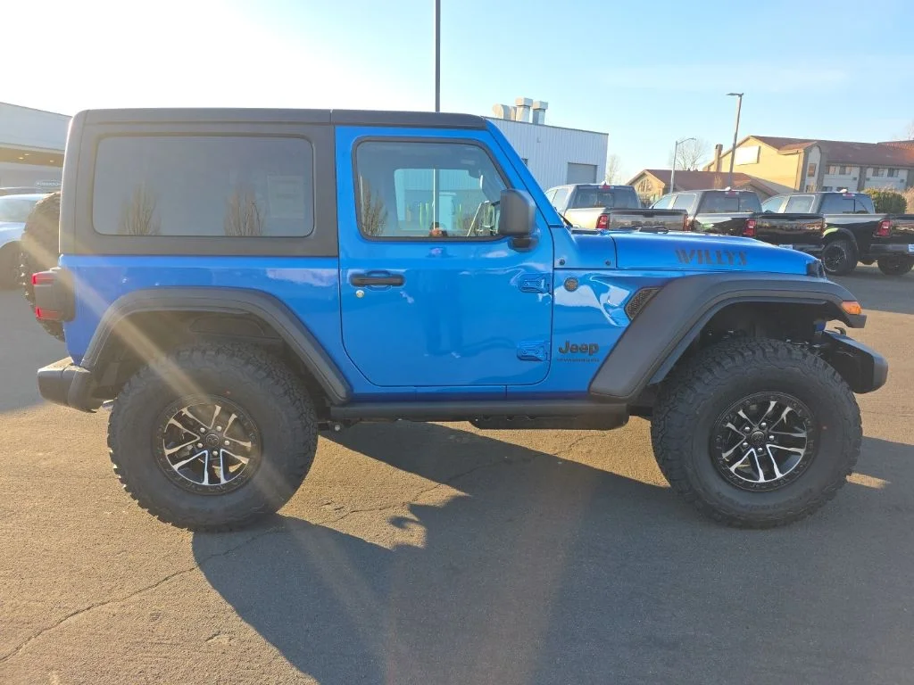 New 2026 Hydro Blue Pearl-Coat Exterior Paint Jeep Willys image 6