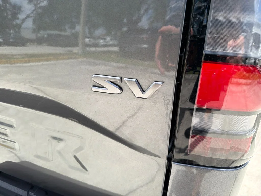 2022 Nissan Frontier SV - Photo 10