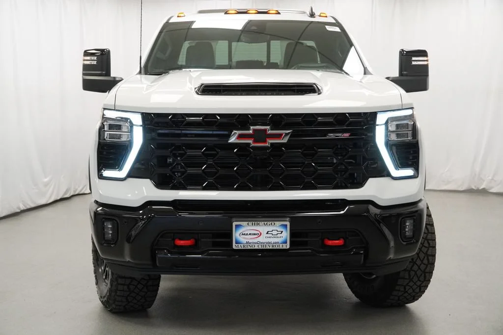 New 2026 Summit White Chevrolet ZR2 image 6