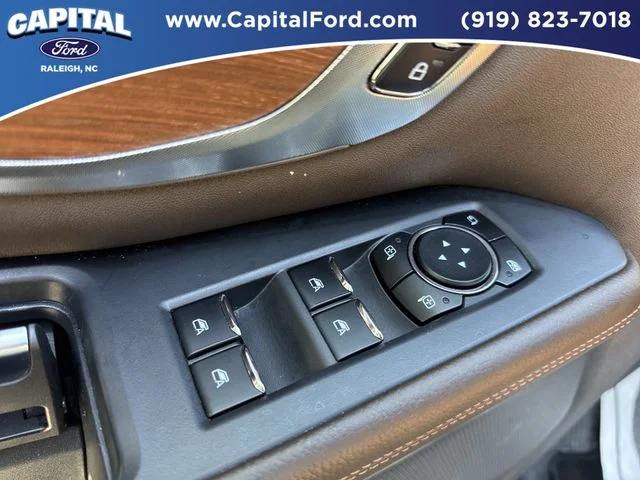 Used 2025 Gray Ford King Ranch image 21