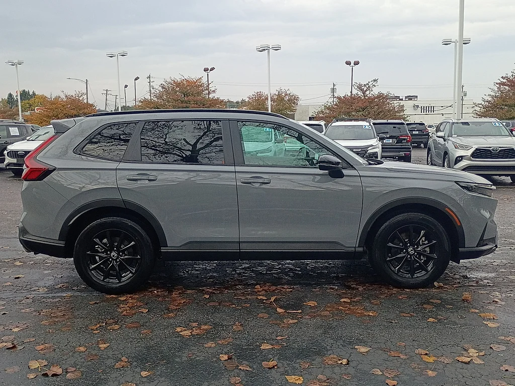 Certified Used 2026 URBAN GRAY Honda Sport-L image 2