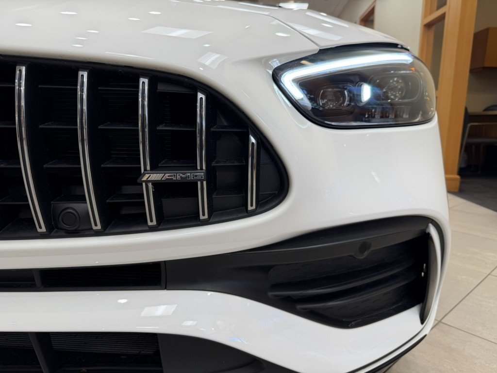 2025 Mercedes-Benz C-Class Sedan AMG C43 - Photo 29