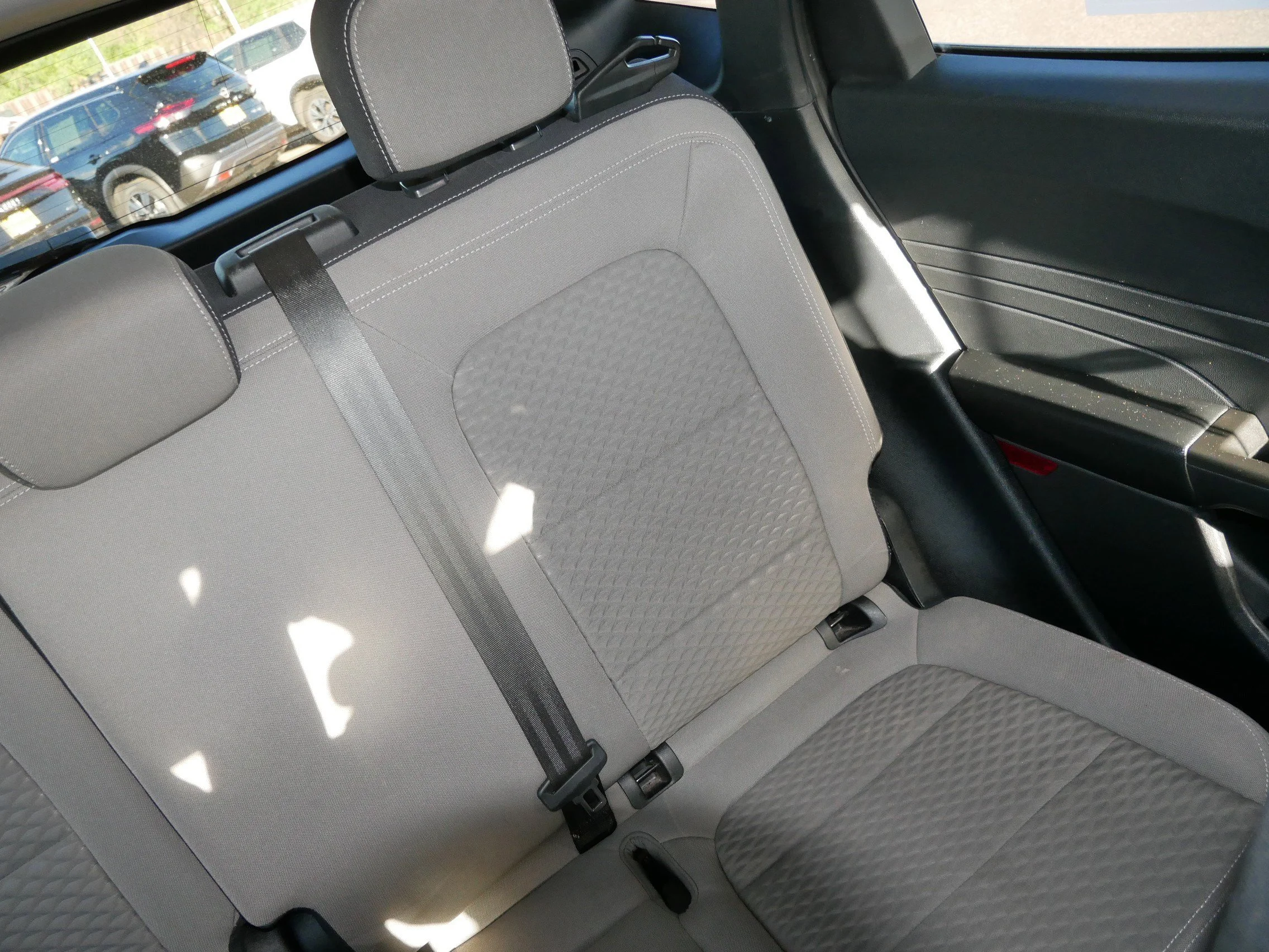 Used 2021 Bronze Fire Ford SE image 14