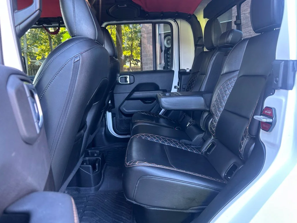 Used 2022 White Jeep High Altitude image 26