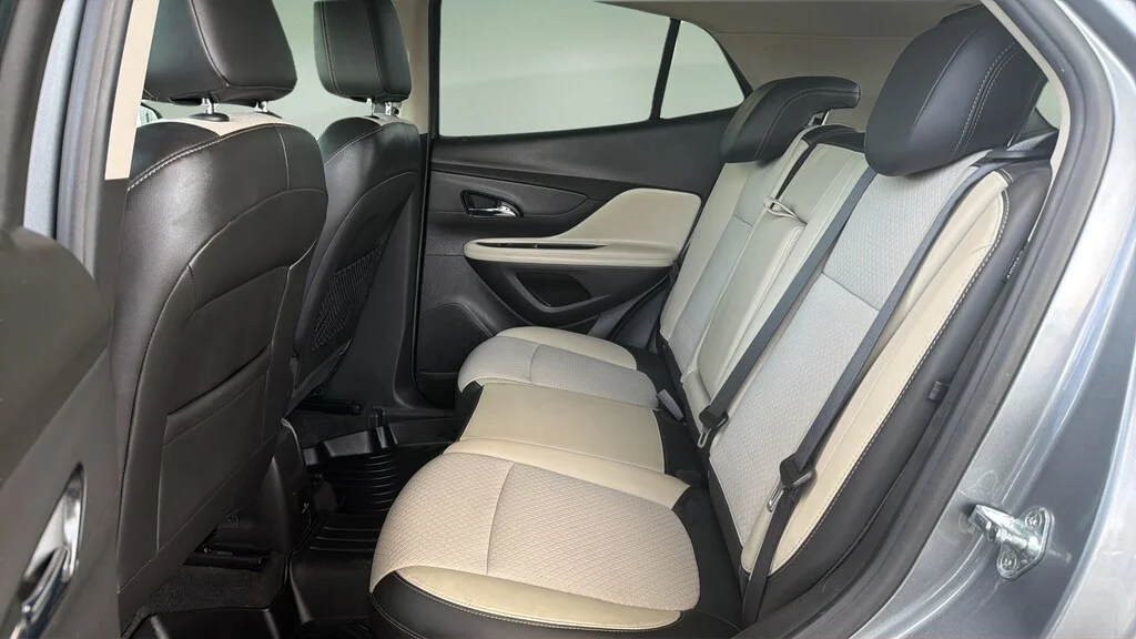 Used 2020 Satin Steel Buick Sport Touring image 14