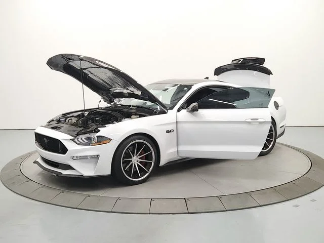 Used 2021 White Ford GT image 12