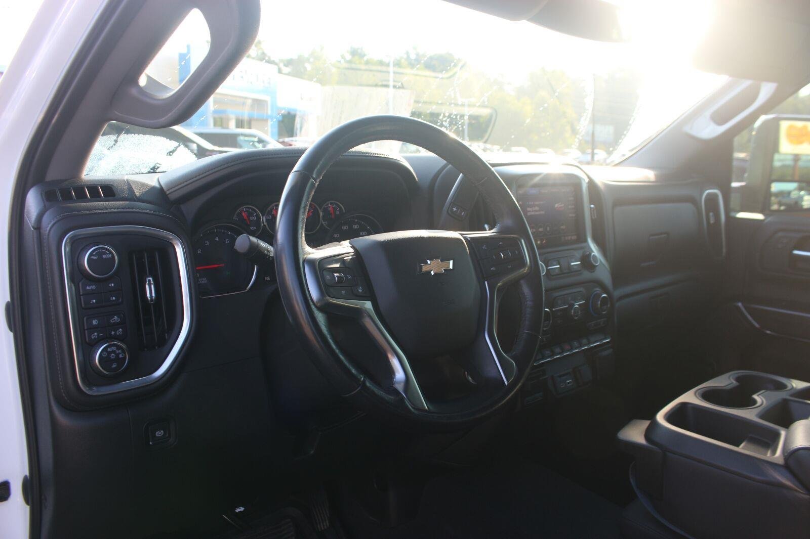 Used 2020 SUMMIT WHITE Chevrolet LTZ image 17