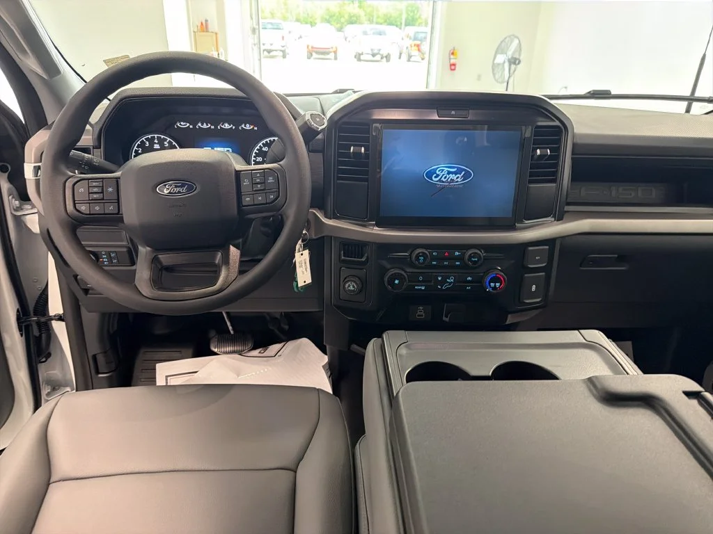 New 2026 Oxford White Ford XL image 14