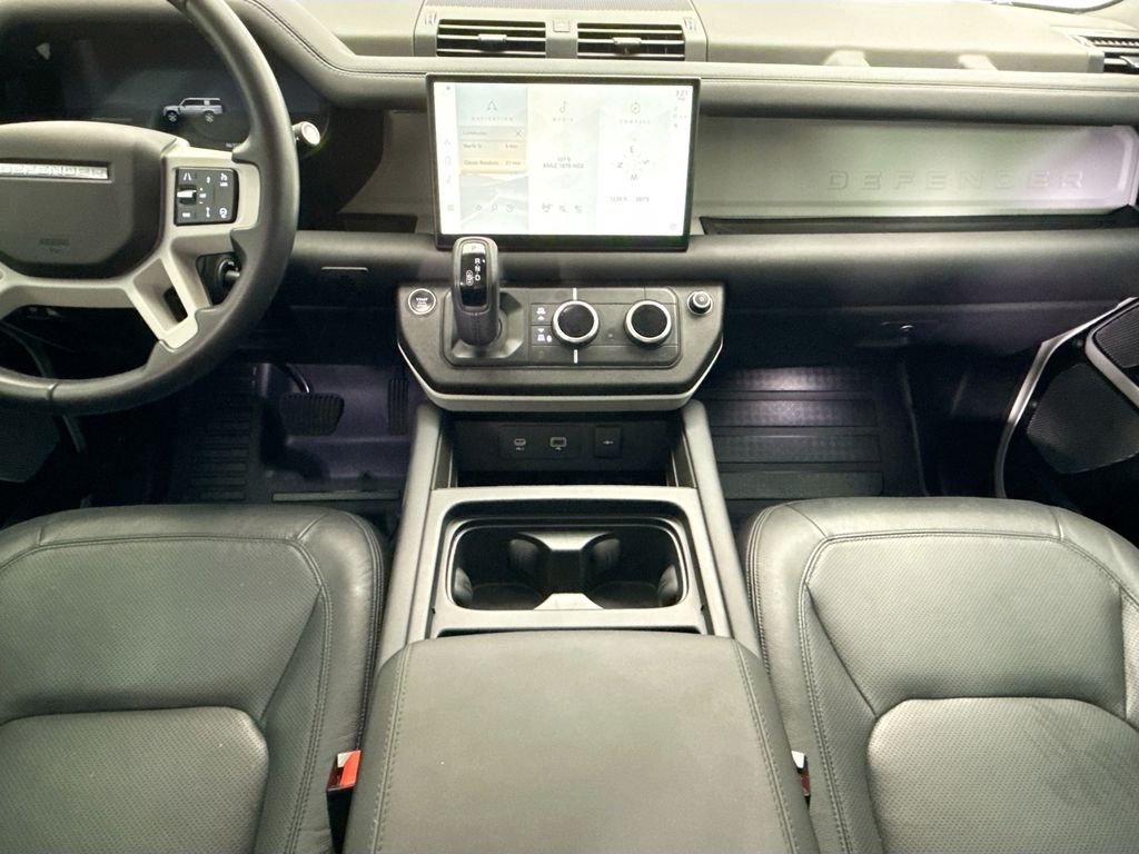 Used 2024 Fuji White Land Rover S image 13