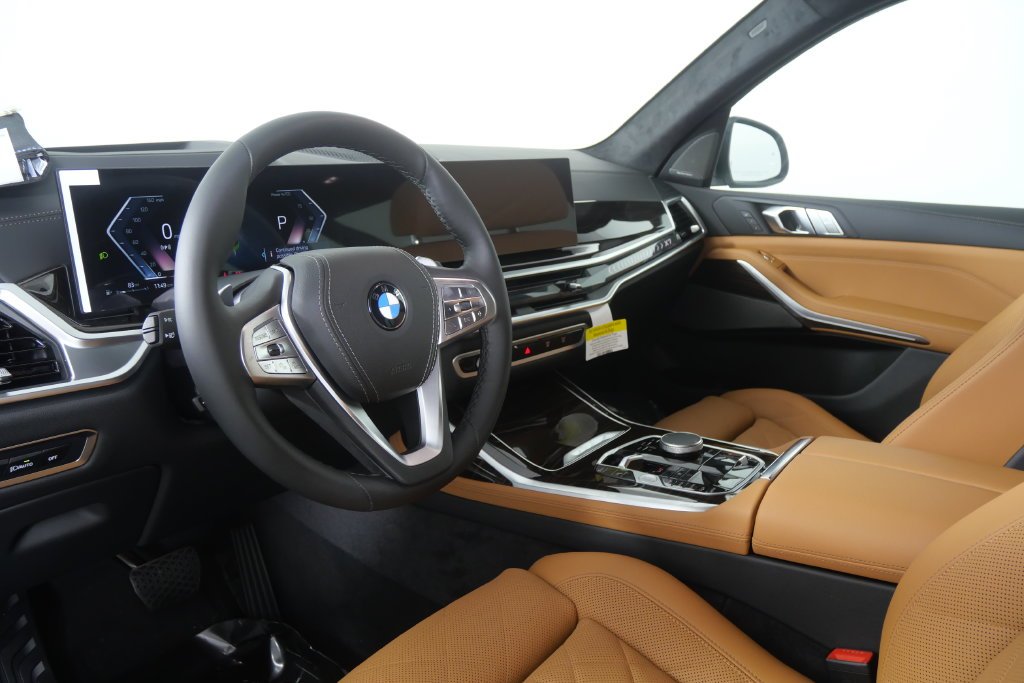 New 2027 Mineral White Metallic BMW xDrive40i image 14