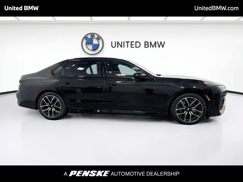Certified Used 2023 Black Sapphire Metallic BMW 760i xDrive image 4