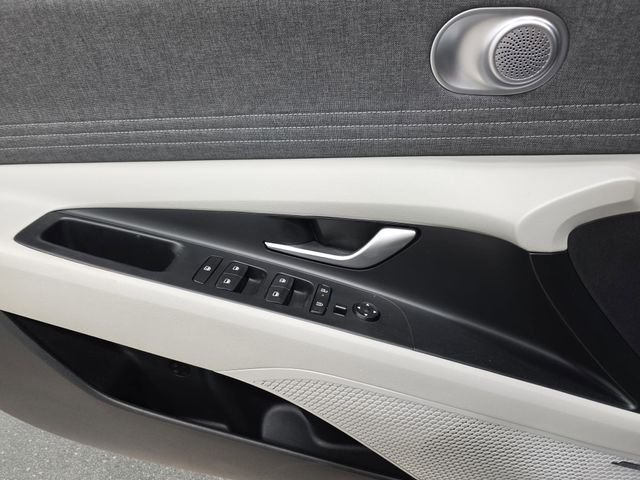 Used 2024 White Hyundai Limited image 28