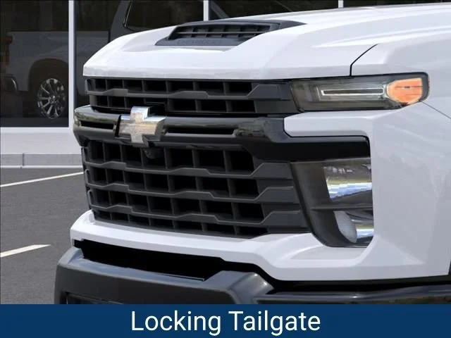 New 2026 Summit White Chevrolet WT image 15