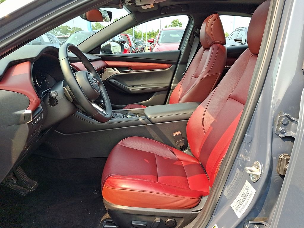 Certified Used 2021 Gray Mazda Premium Plus image 14