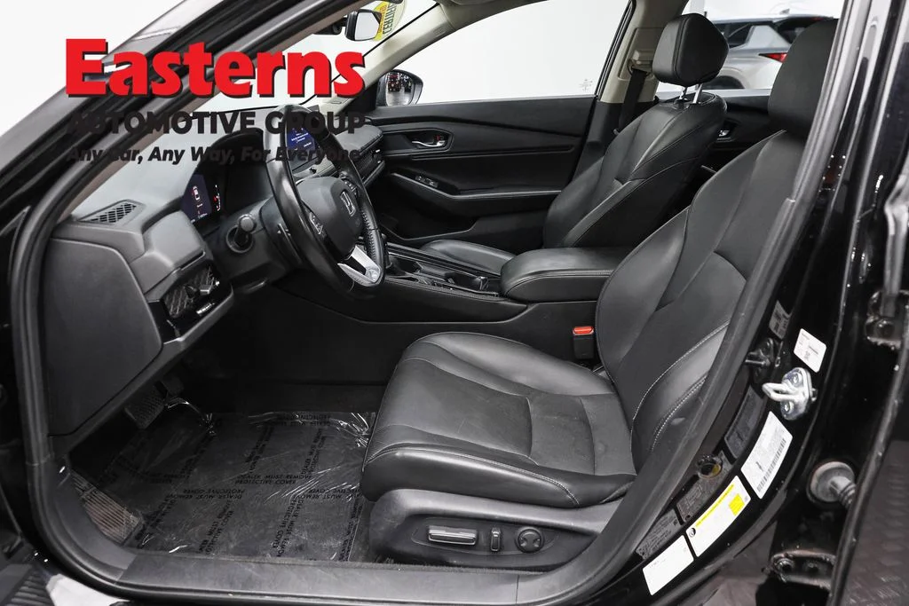Used 2023 Black Honda Touring image 14