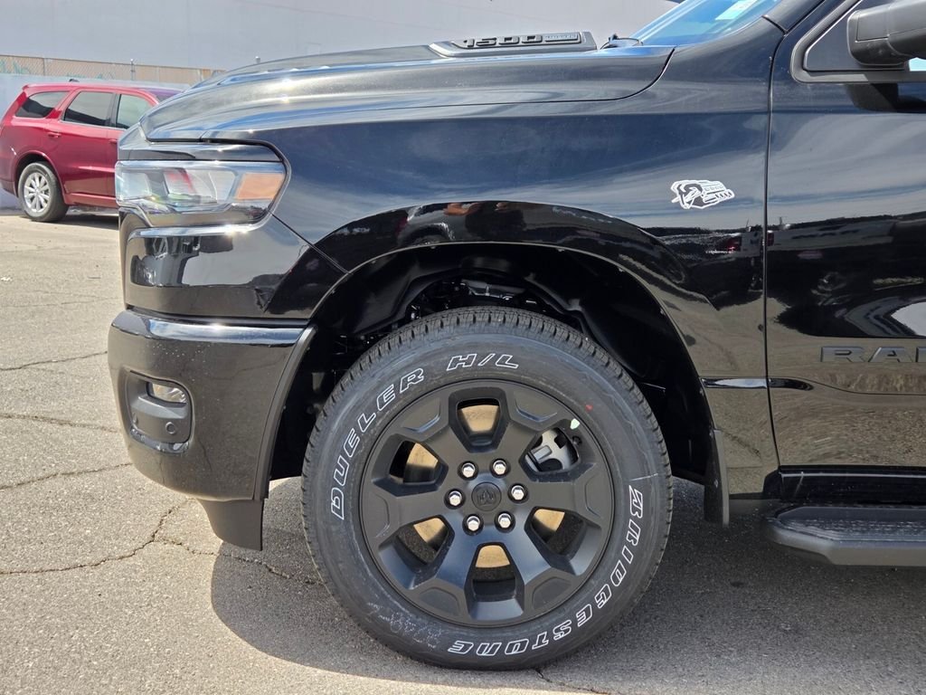New 2026 Diamond Black Crystal Pearl-Coat Exterior Paint RAM Express image 5