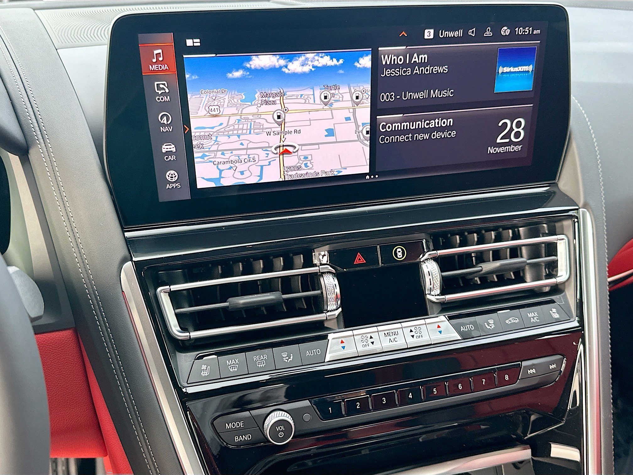 2026 BMW 8 Series 840i - Photo 11