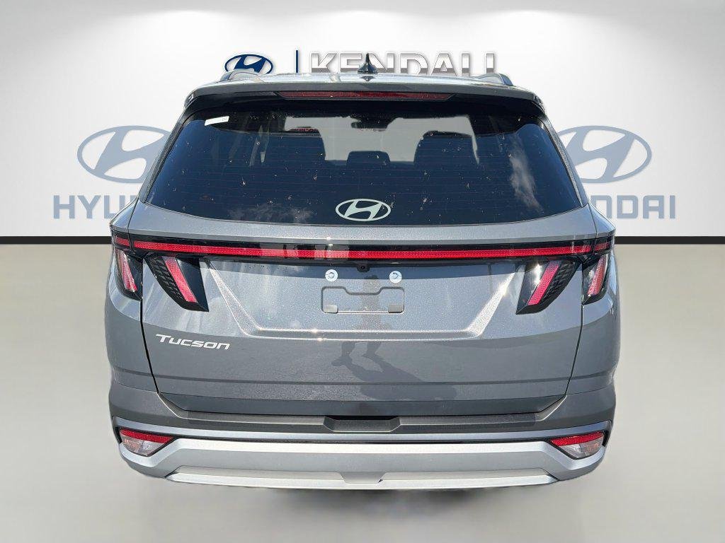 New 2026 Ecotronic Gray Hyundai SEL Premium FWD image 5