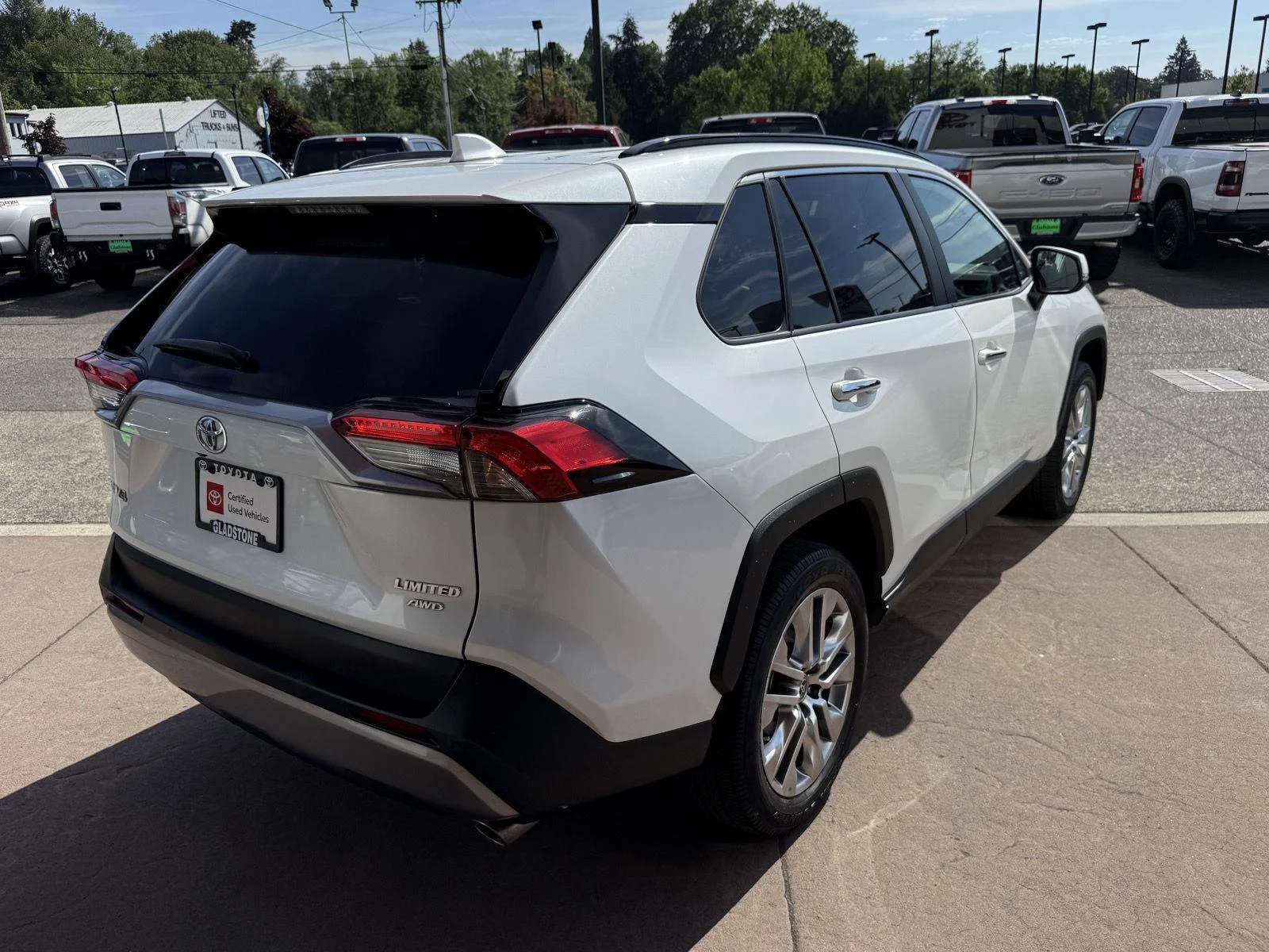 Used 2023 Wind Chill Pearl Toyota Limited image 6