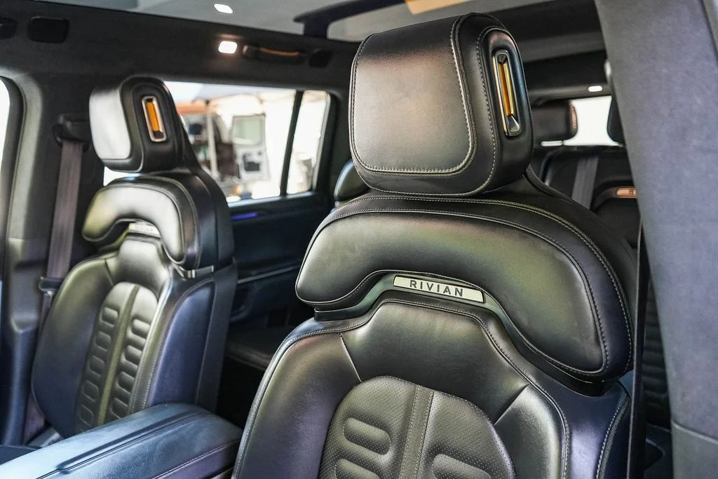 Used 2024  Rivian Adventure Dual Motor Perf Max Pack image 23